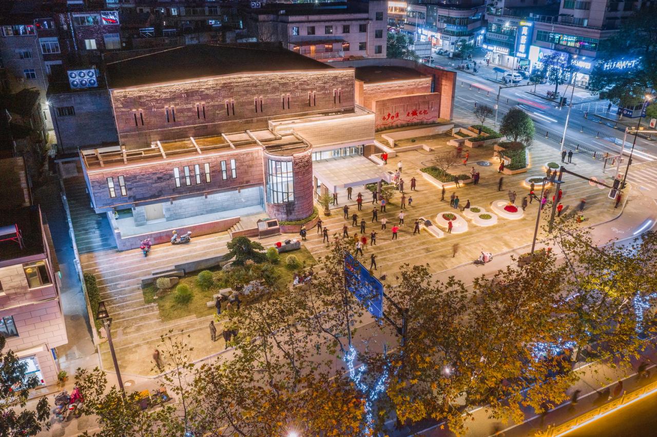 BIM建筑|新烟火主义：缙云老城溪滨南路有机更新 / I Studio言吾建筑