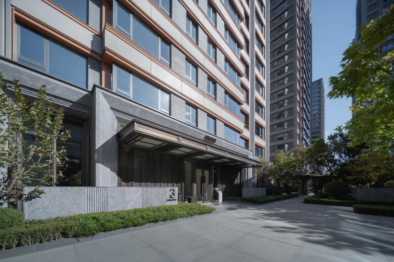 BIM建筑|奢居、从雅、极简 ： 沈阳龙湖 · 天奕 / 成执设计