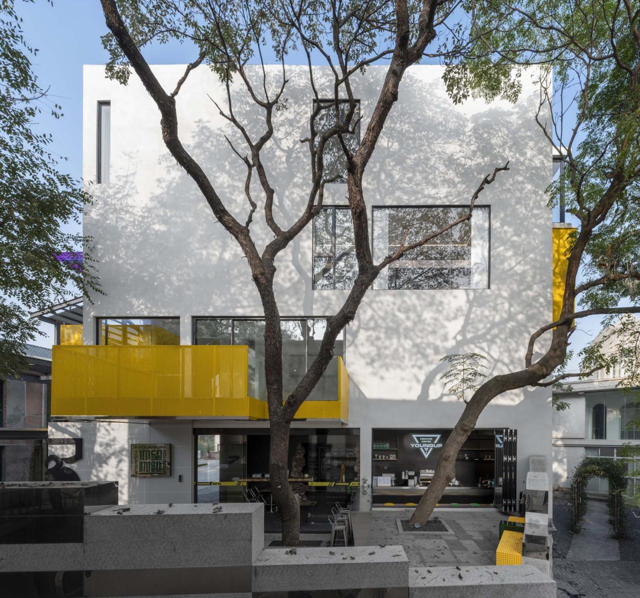 BIM建筑|猿厂营造办公楼建筑改造 / 之行建筑事务所