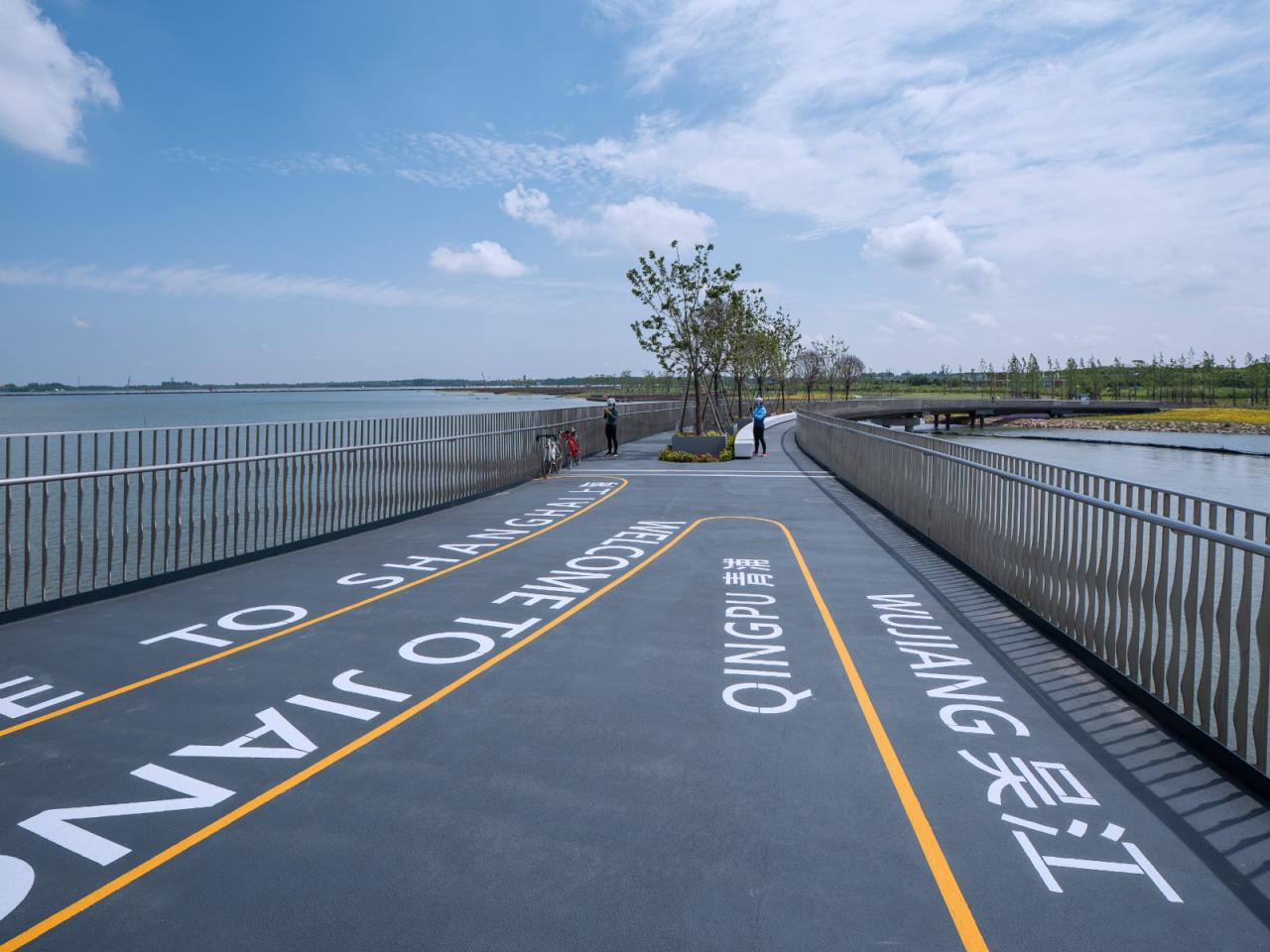 BIM建筑|环元荡贯通桥：一种混合的基建设施 / BAU建筑与城市设计事务所