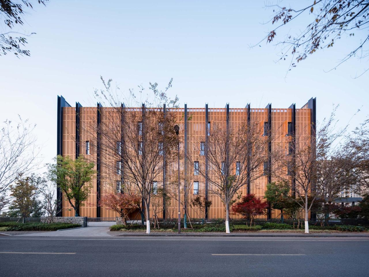 BIM建筑|节语间酒店 / 新实建设计事务所