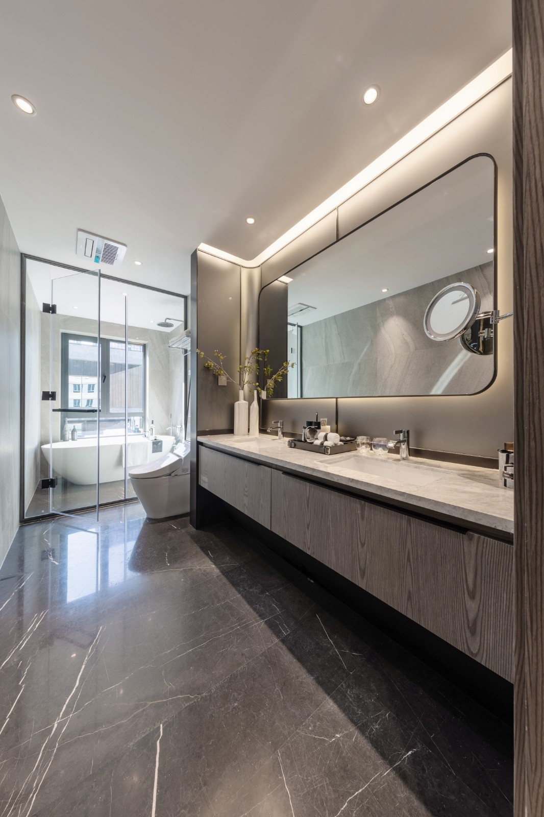 BIM建筑|奢居、从雅、极简 ： 沈阳龙湖 · 天奕 / 成执设计