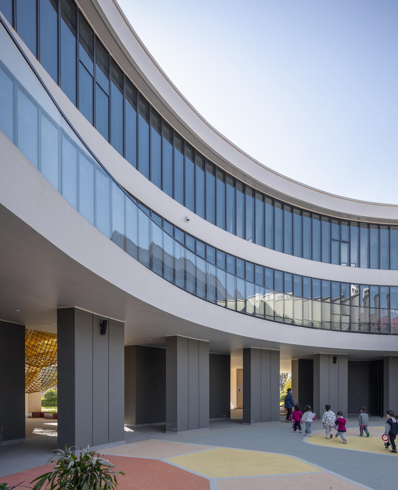 BIM建筑|舟山绿城育华幼儿园：生成性教学空间实践 / goa作品