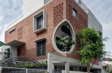 BIM建筑|三代同堂之家：Samruddhi 住宅 / AANGAN Architects-BIM建筑网