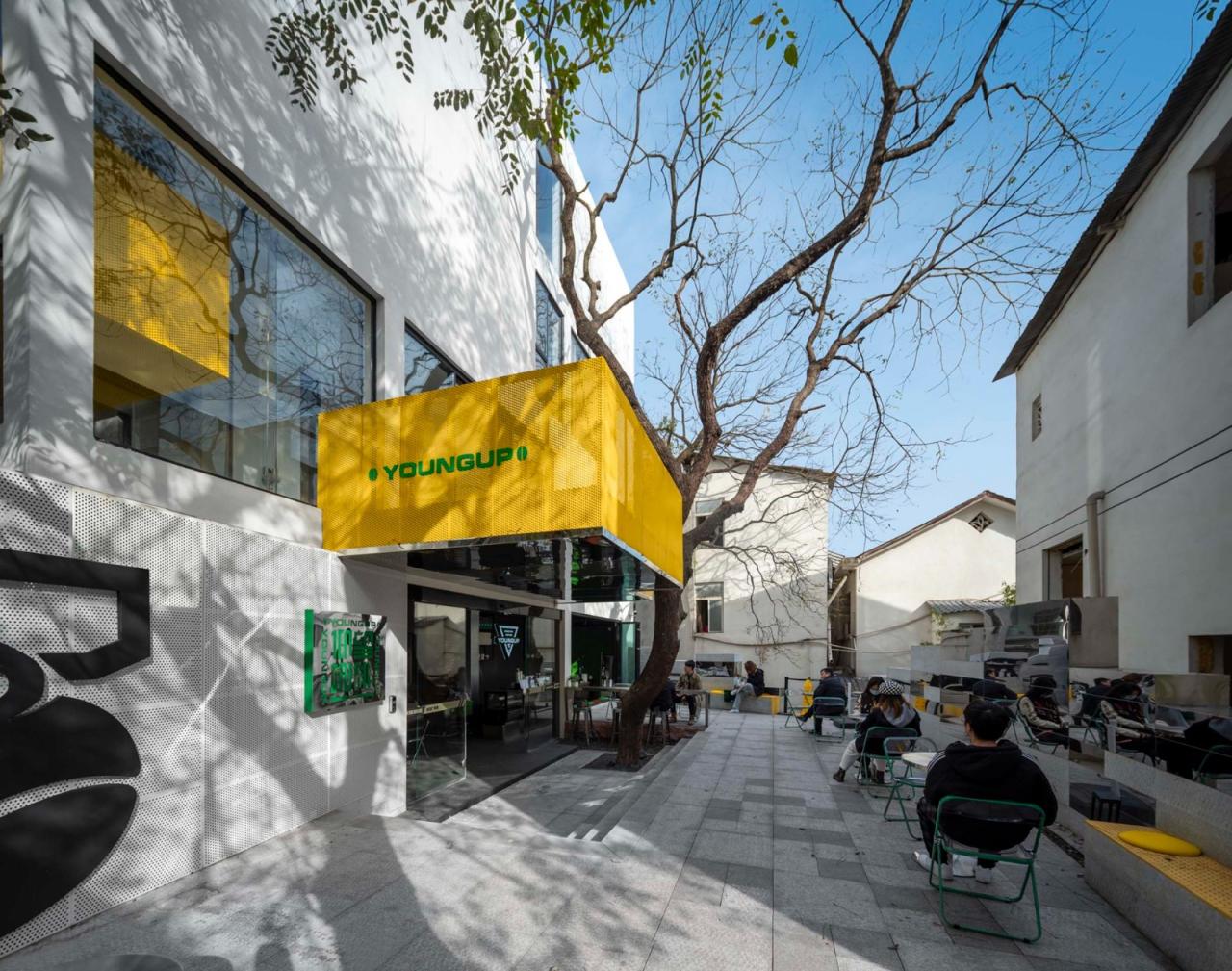 BIM建筑|猿厂营造办公楼建筑改造 / 之行建筑事务所