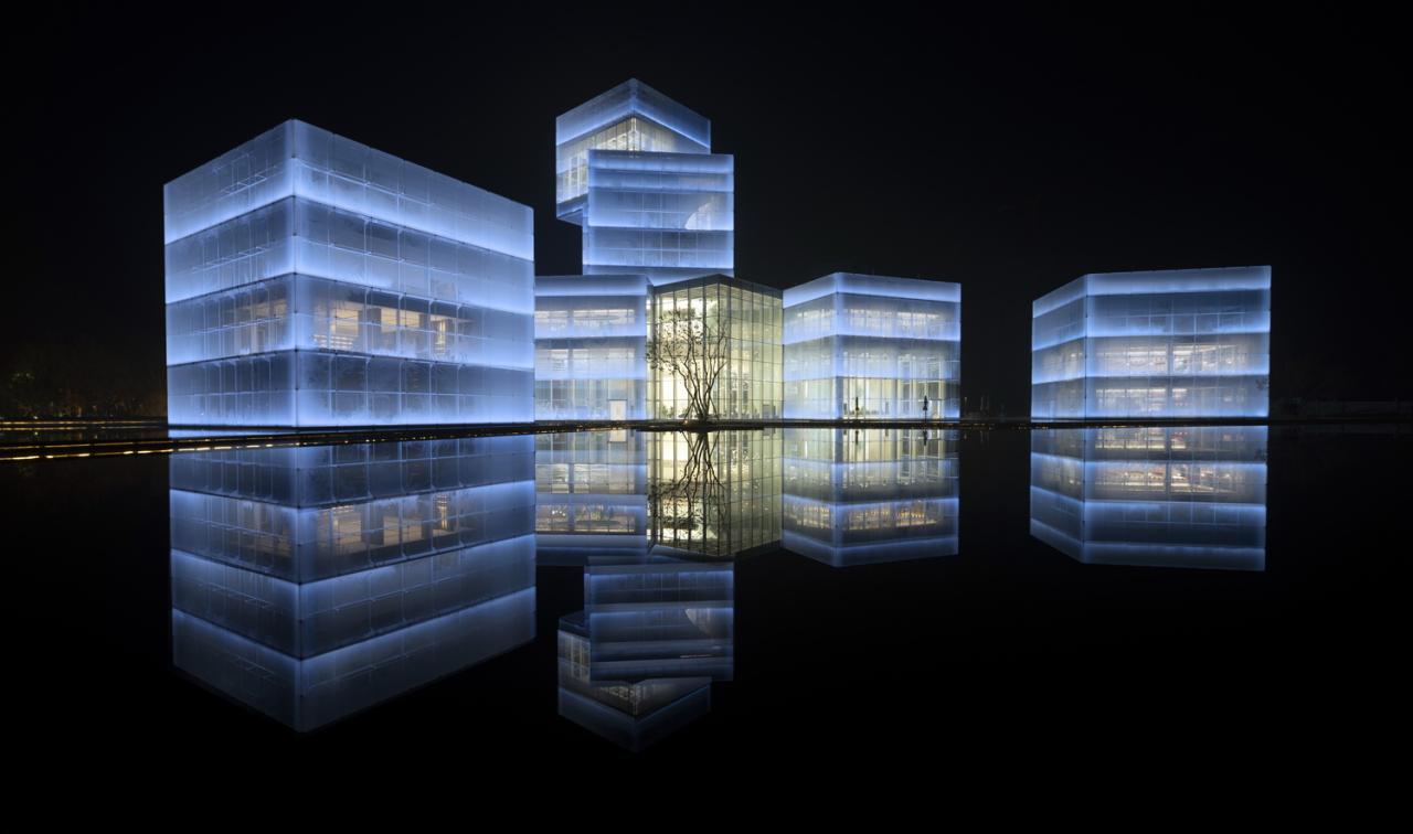 BIM建筑|中原融创文旅城：魔法光影和大冰块的梦幻奇遇 / PROL光石