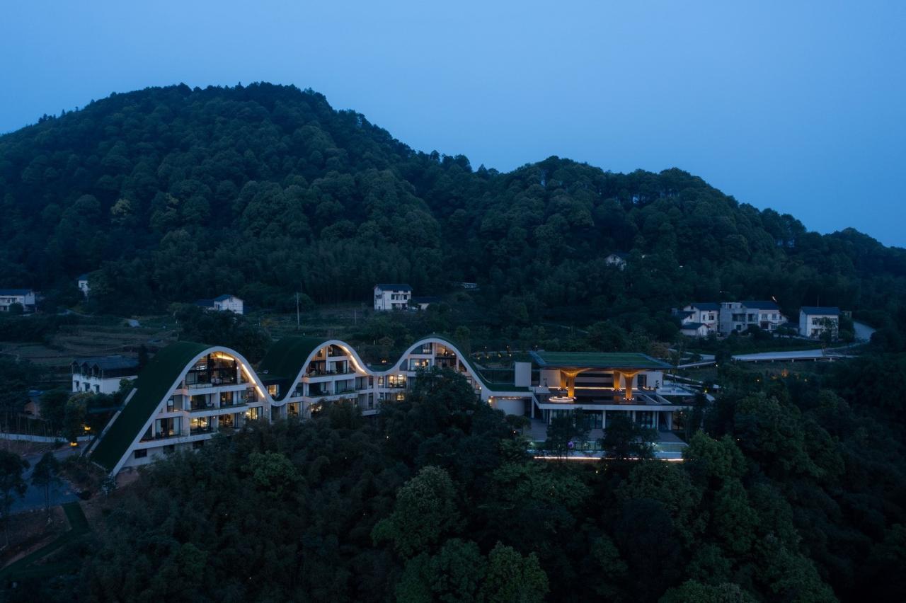 BIM建筑|重庆玉峰山慢屋•青麦庄园建筑设计 / IDO元象建筑