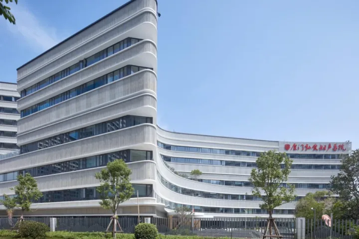 BIM建筑|厦门弘爱妇产医院 / LEMANRAC瑞士瑞盟设计