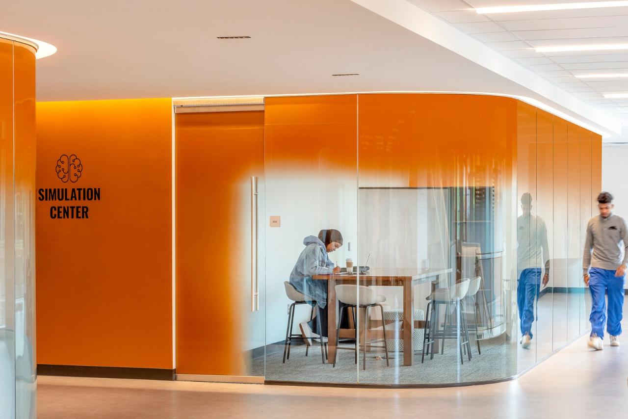 BIM建筑|迪由维尔学院卫生专业中心 / CannonDesign