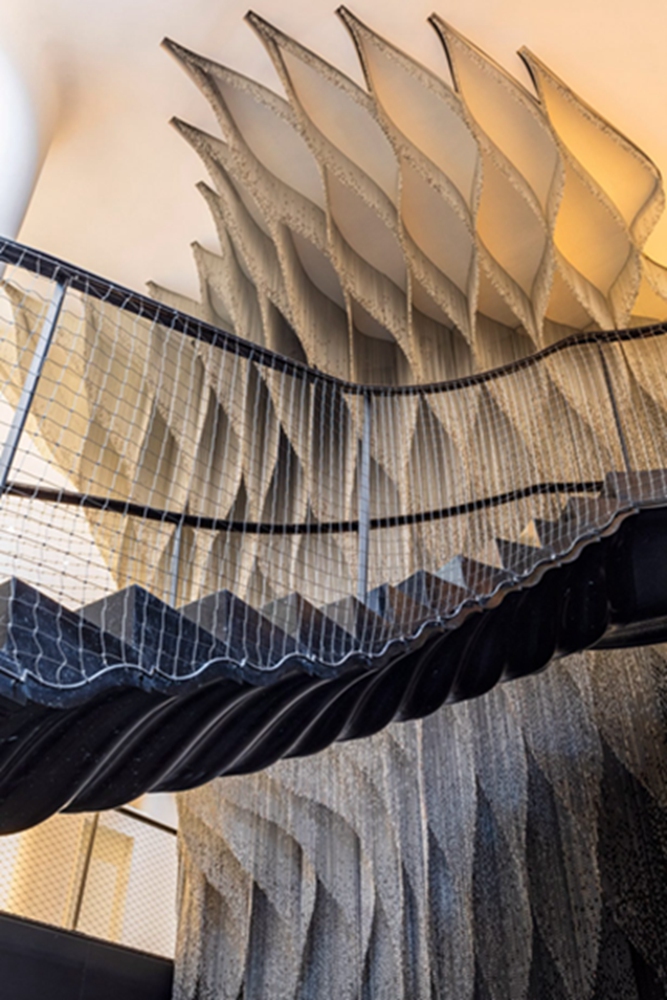 BIM建筑|隈研吾为高迪的“巴特罗之家”设计雕塑金属网窗帘