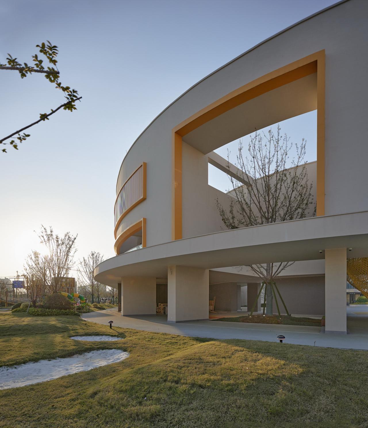 BIM建筑|舟山绿城育华幼儿园：生成性教学空间实践 / goa作品