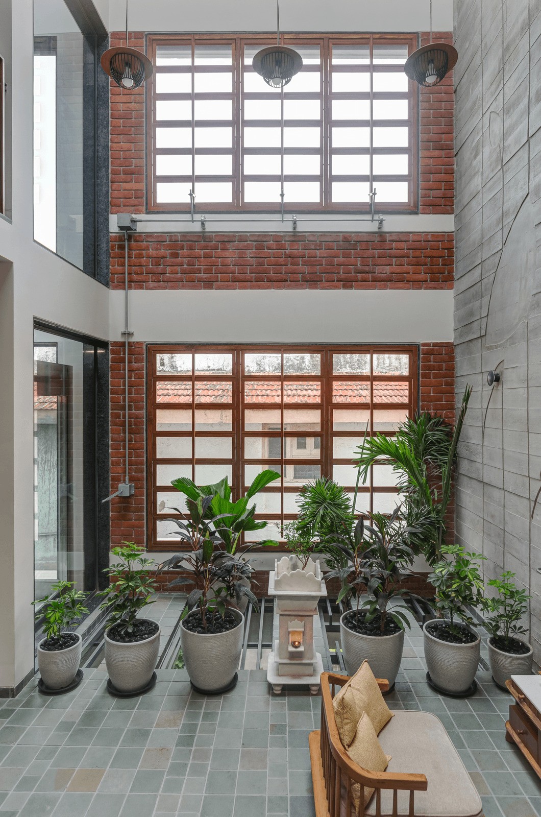 BIM建筑|三代同堂之家：Samruddhi 住宅 / AANGAN Architects