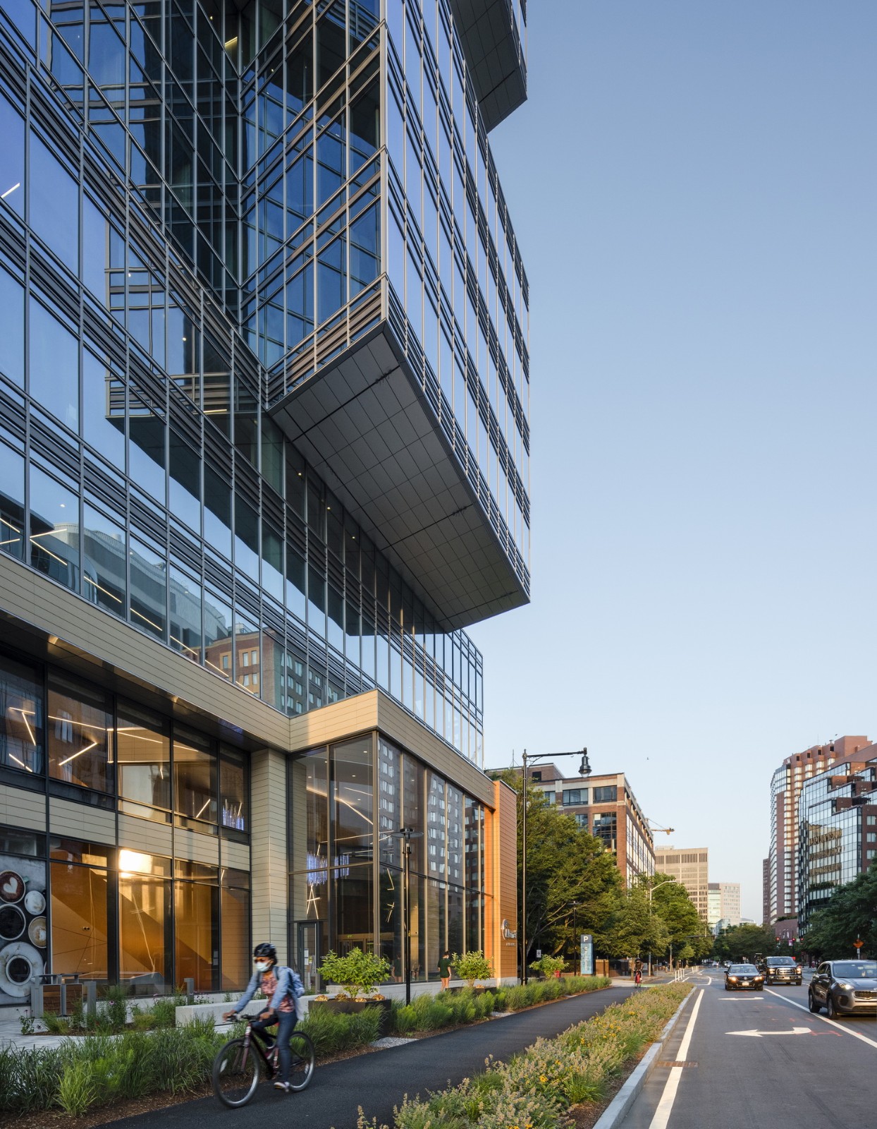 BIM建筑|阿卡迈科技公司全球总部 / Pickard Chilton