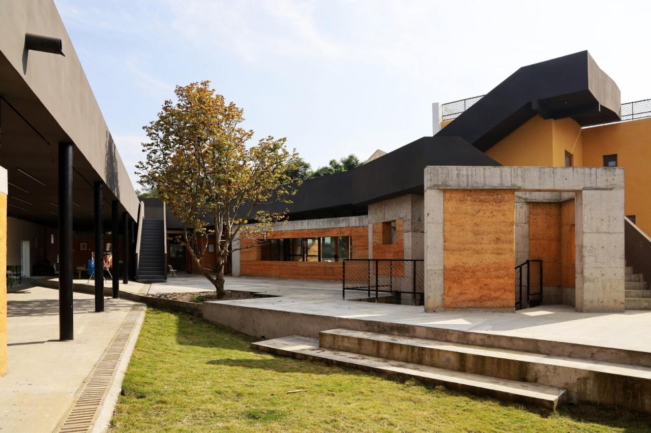 BIM建筑|明庭乡土自然学校 / 活泼泼地建筑工作室