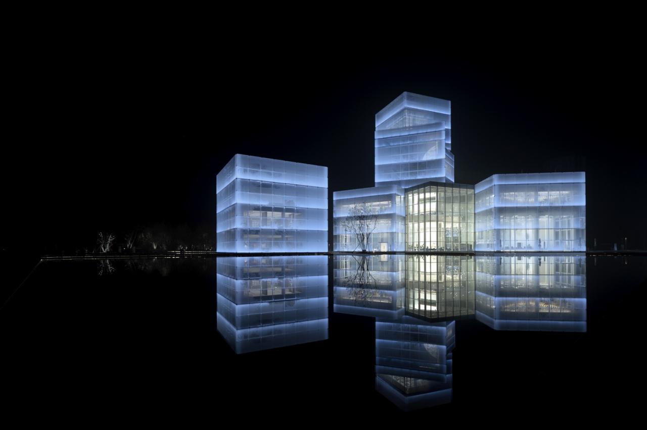 BIM建筑|中原融创文旅城：魔法光影和大冰块的梦幻奇遇 / PROL光石