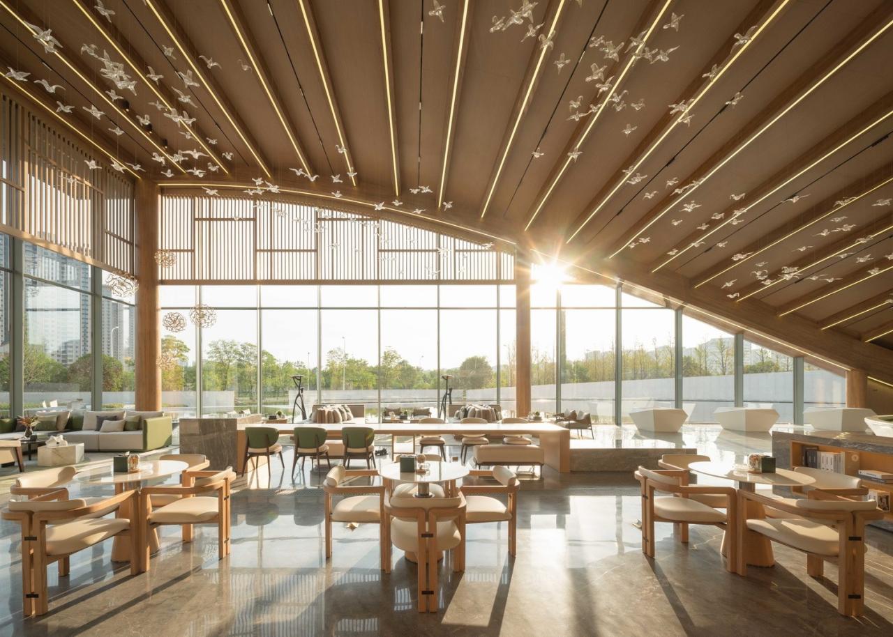 BIM建筑|武汉城建 · 花山印象：旋扭的动感 / 成执设计