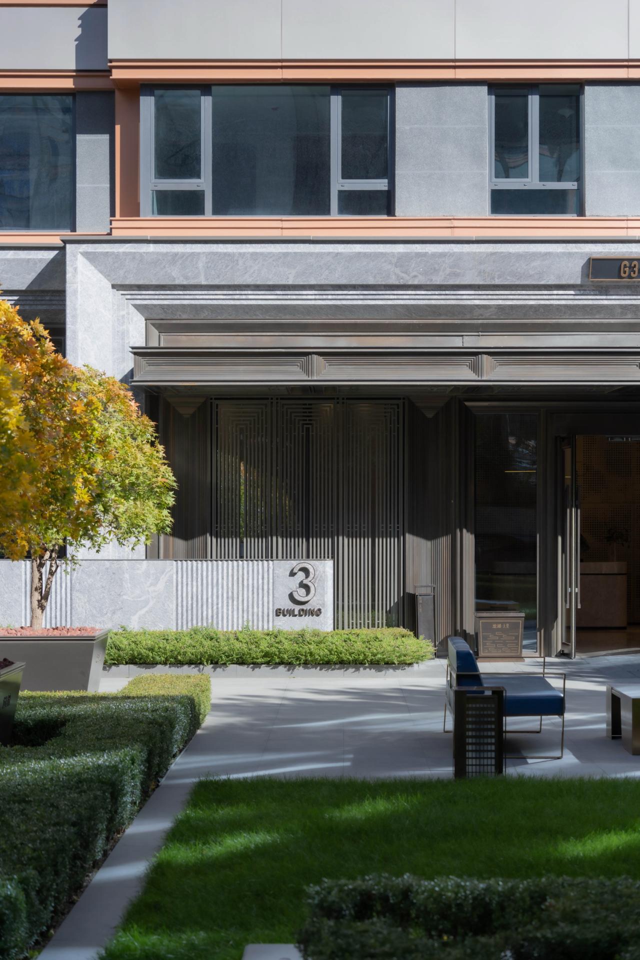 BIM建筑|奢居、从雅、极简 ： 沈阳龙湖 · 天奕 / 成执设计