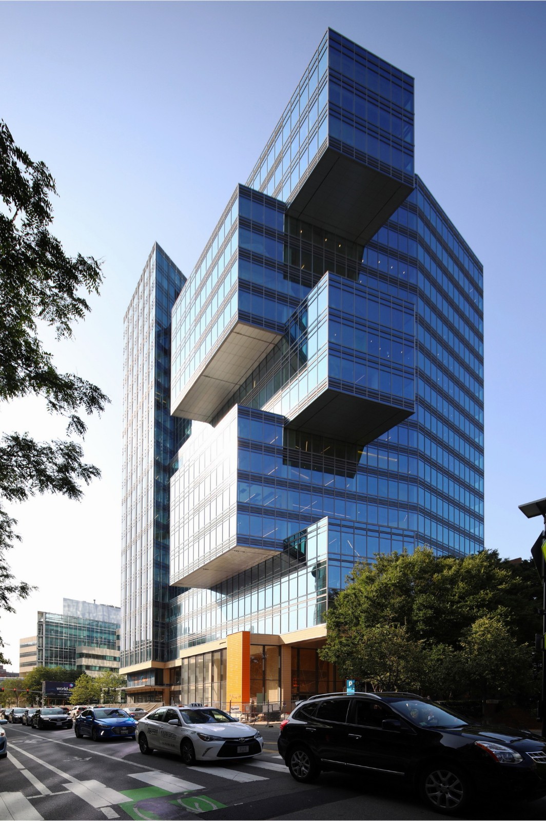 BIM建筑|阿卡迈科技公司全球总部 / Pickard Chilton