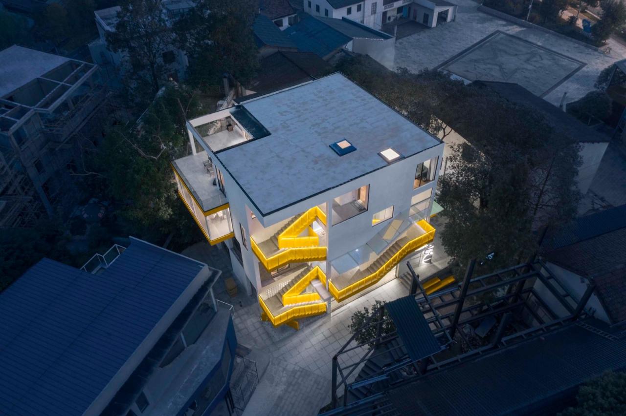 BIM建筑|猿厂营造办公楼建筑改造 / 之行建筑事务所