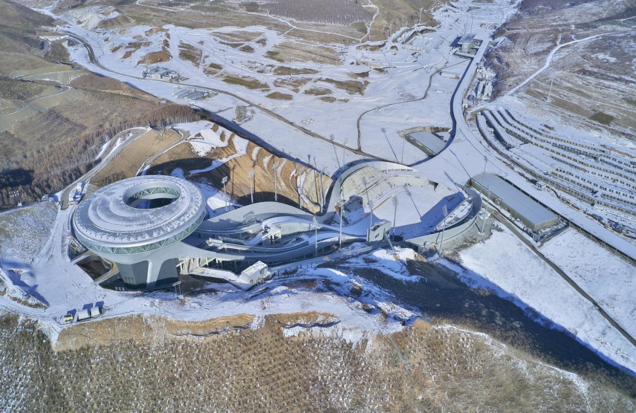 BIM建筑|国家跳台滑雪中心 / THAD 清华大学建筑设计研究院