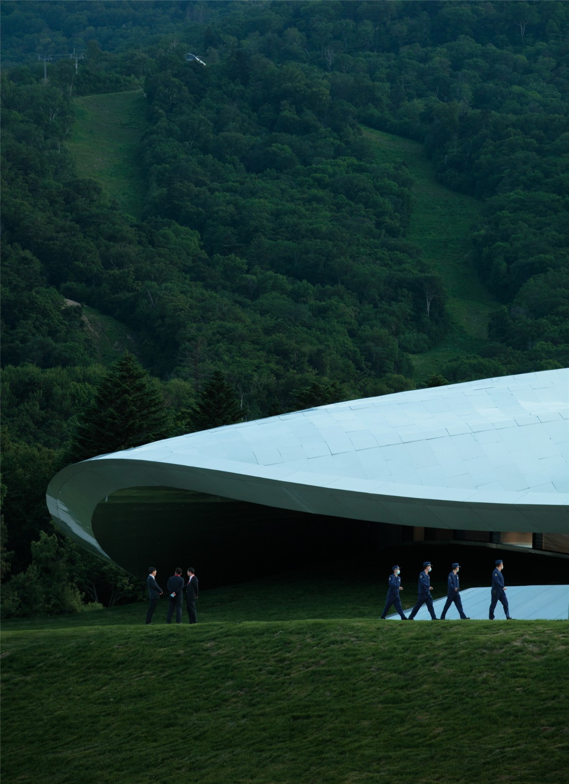 BIM建筑| 雪山下的帐篷 | MAD设计亚布力企业家论坛永久会址建成