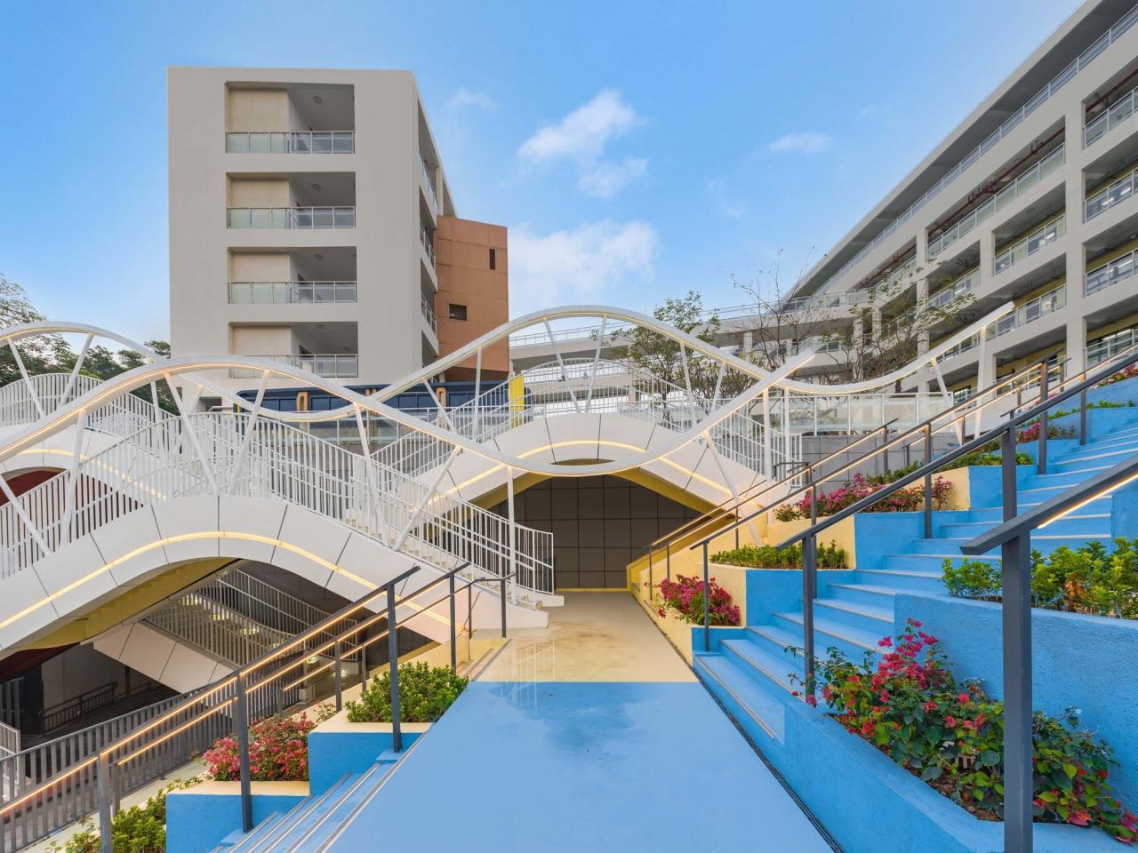 BIM建筑|深圳市光明区凤凰学校空间改造 / 深圳市同济人建筑设计