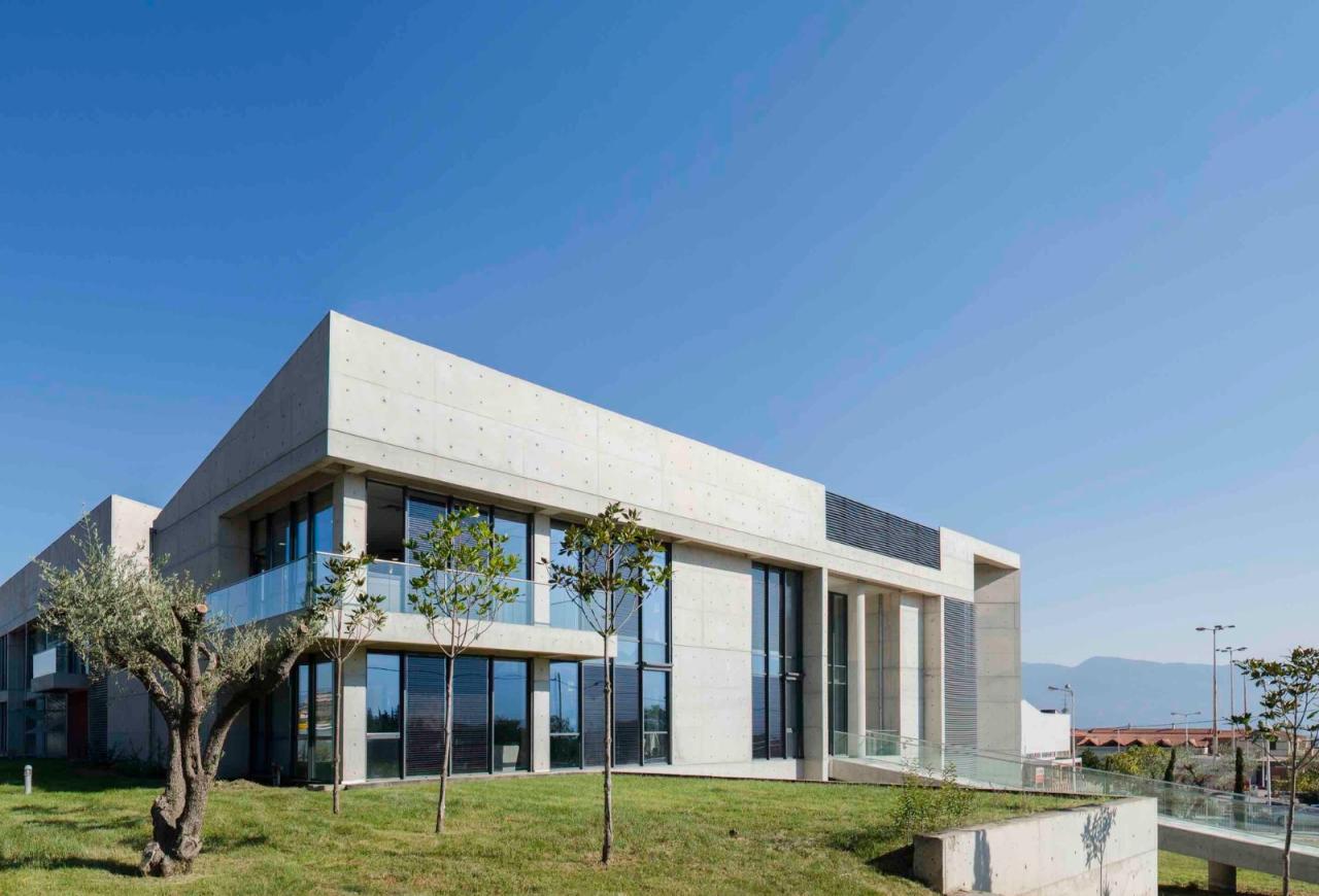 BIM建筑|希腊拉米亚市政供水办大楼 / VTria 建筑事务所