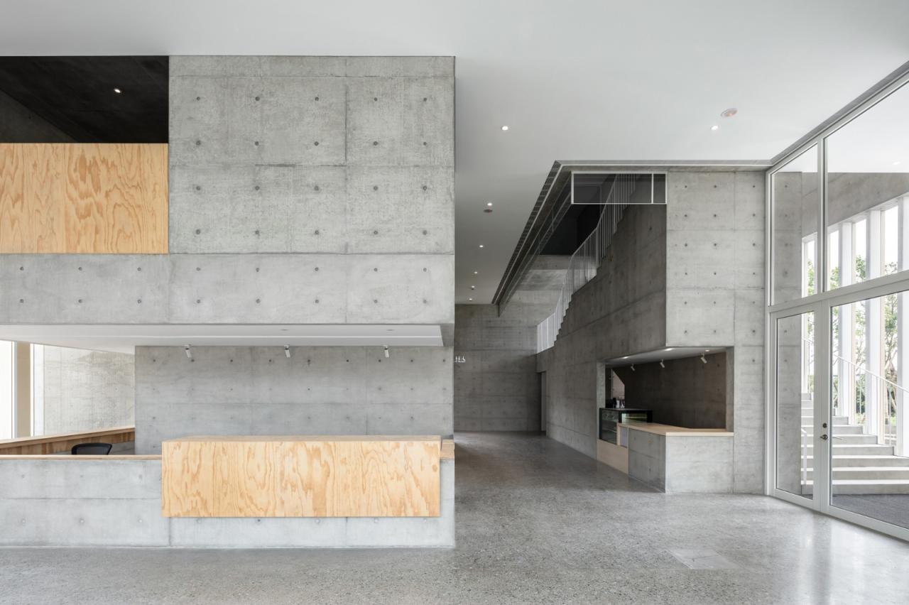 BIM建筑|垂直教堂，淡江教堂 / Behet Bondzio Lin Architekten