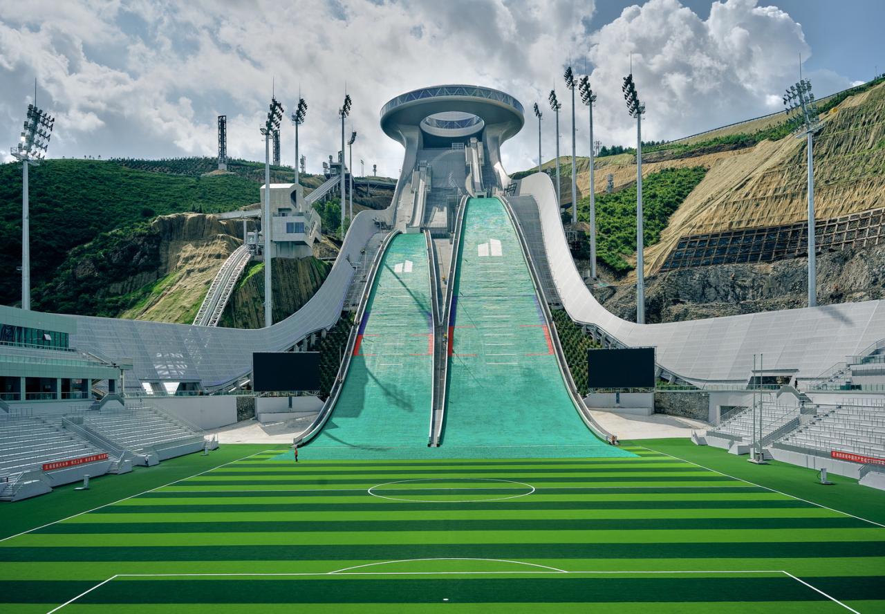 BIM建筑|国家跳台滑雪中心 / THAD 清华大学建筑设计研究院