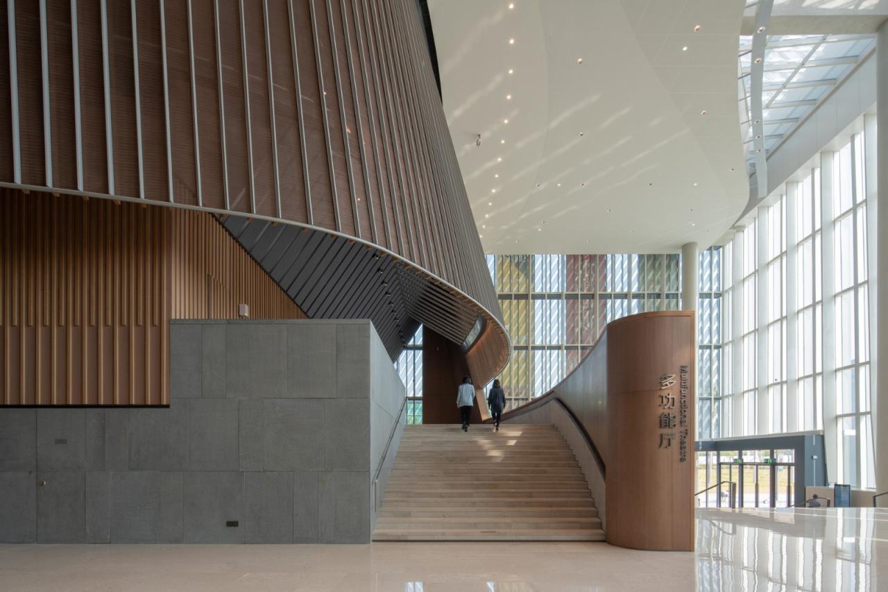 BIM建筑|深圳宝安文化区演艺中心 / 严迅奇建筑师事务所