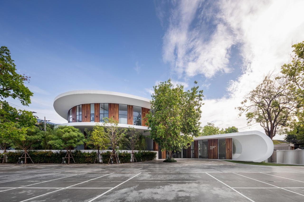 BIM建筑|泰国曼谷充满童趣的幼儿园空间 / Plan Architect