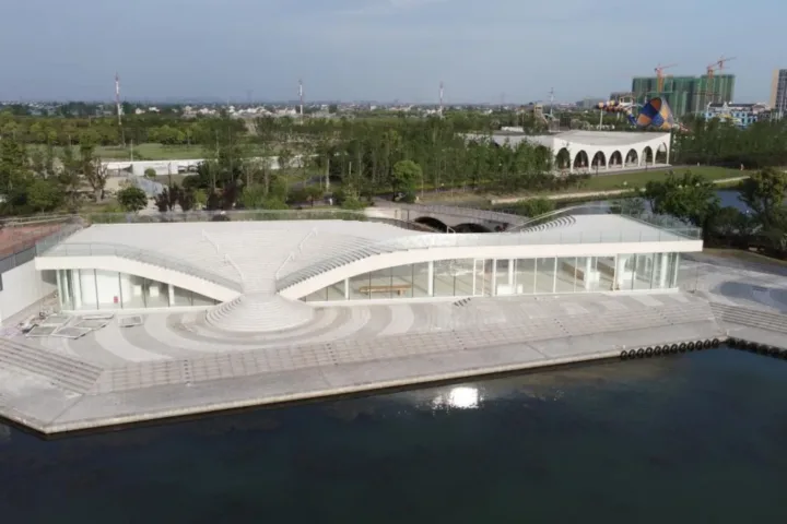 BIM建筑|银杏天鹅湖游船码头 / 禾下建筑