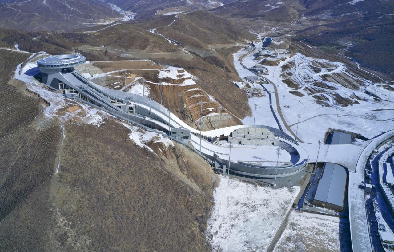 BIM建筑|国家跳台滑雪中心 / THAD 清华大学建筑设计研究院