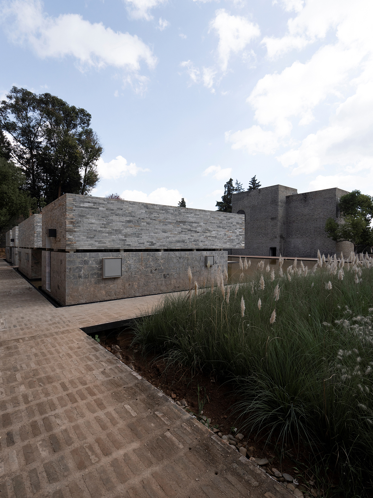 BIM建筑|乡建八式|基于云南大知闲闲民宿改造的乡建实践 / 阮晓舟设计工作室