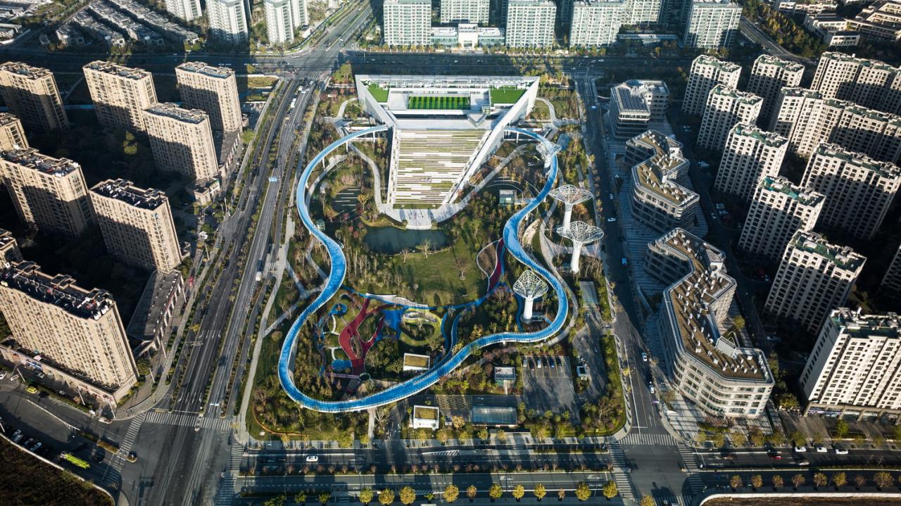 BIM建筑|踏着云朵去奔跑：杭州李宁体育园一期项目 / 柏涛建筑