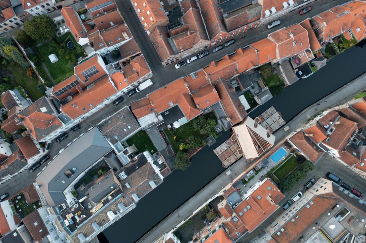 BIM建筑|布鲁日双联画展亭 / PARA