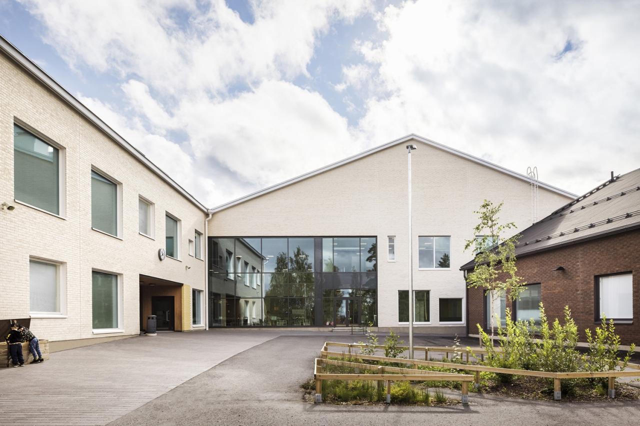 BIM建筑|汉卡萨尔米学校 / Parviainen Architects
