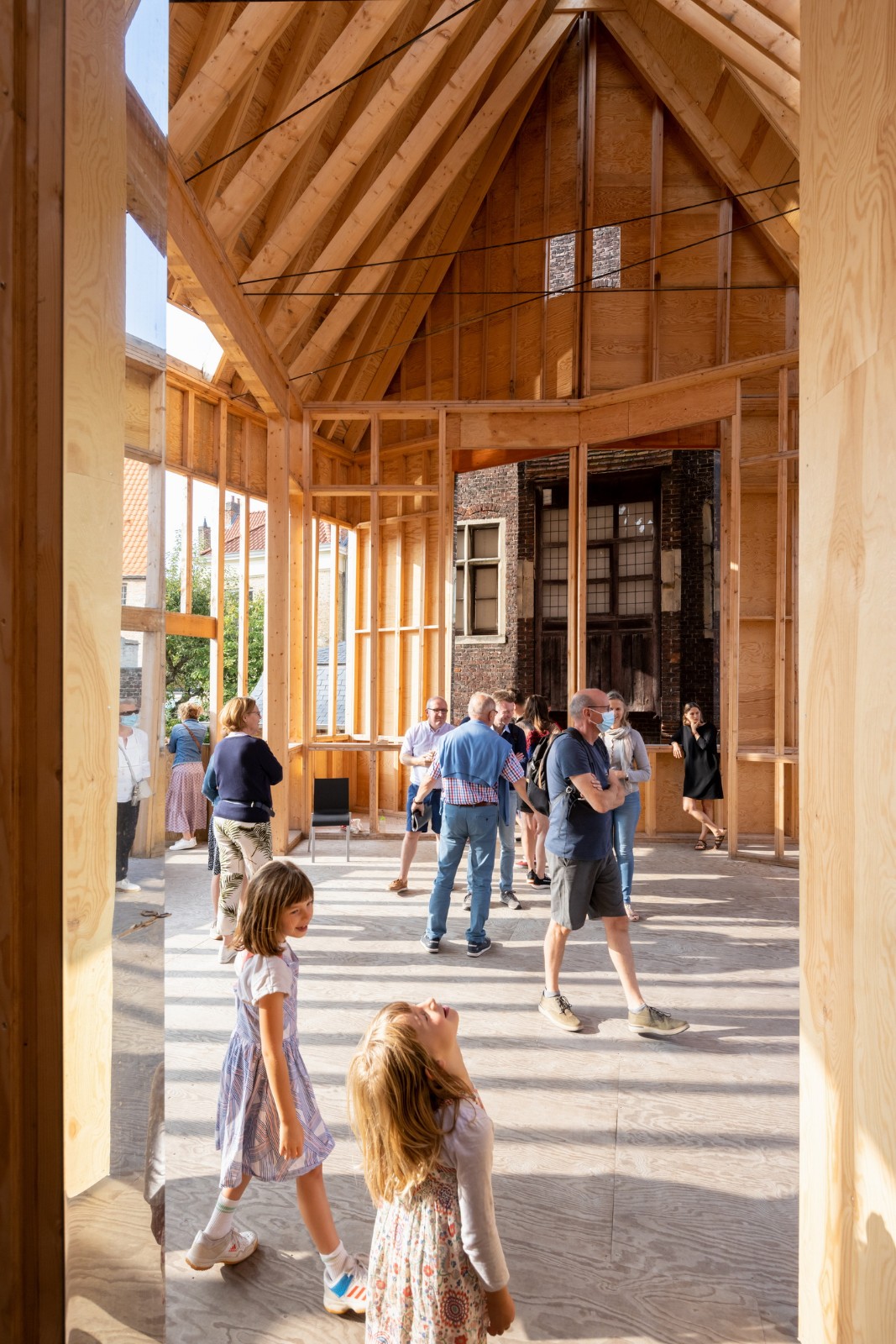 BIM建筑|布鲁日双联画展亭 / PARA