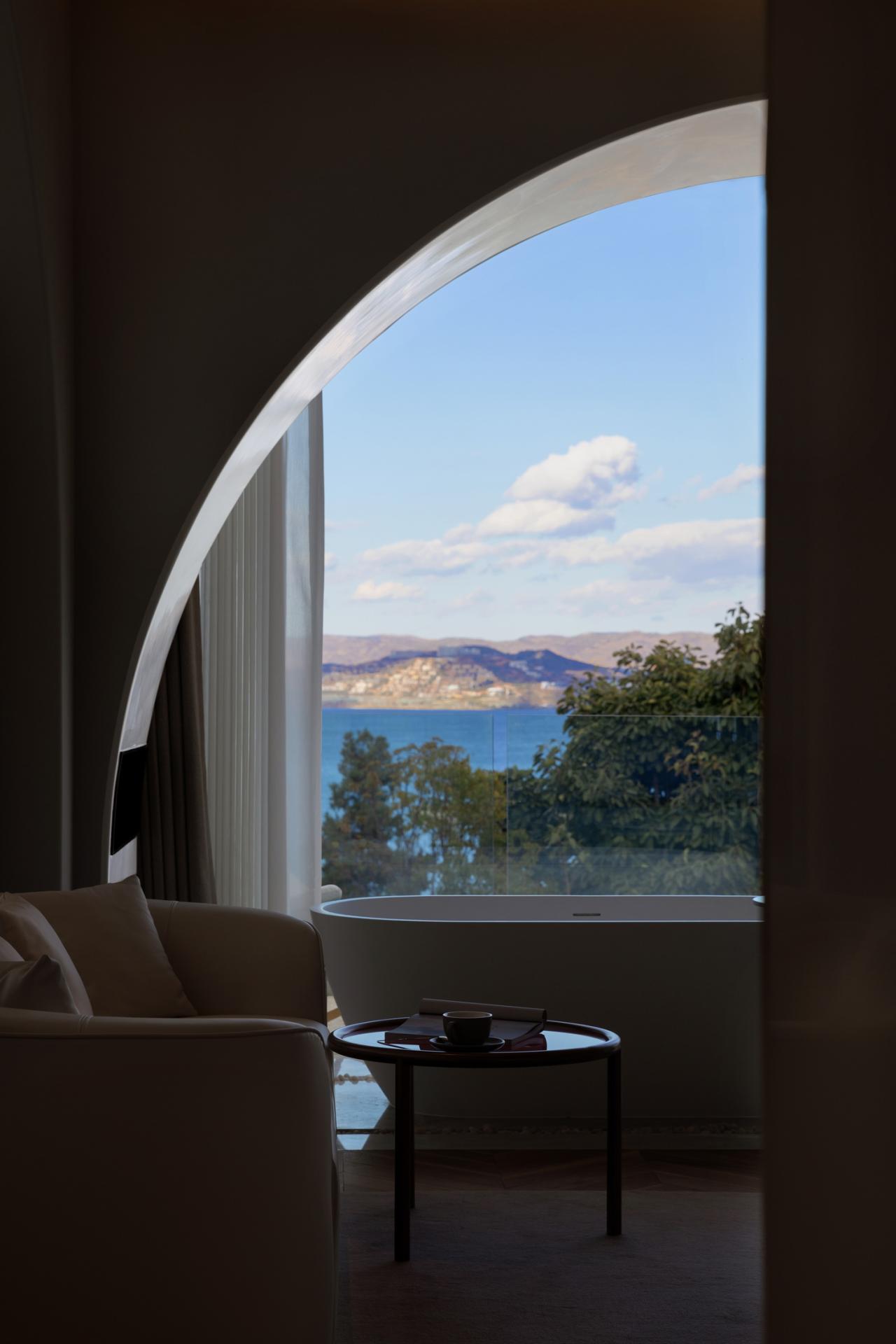 BIM建筑|《海的呼吸》大理青绿半山酒店改造设计 / 寻常设计