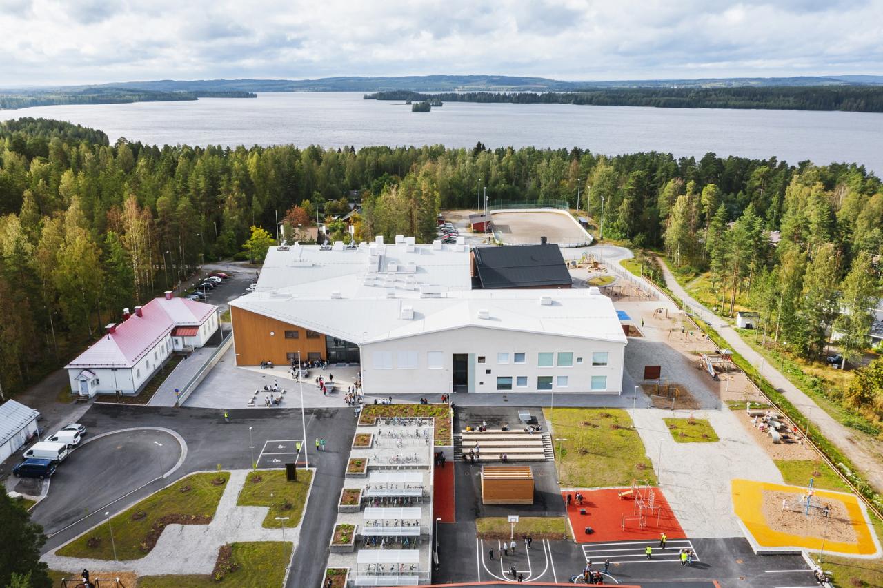 BIM建筑|汉卡萨尔米学校 / Parviainen Architects