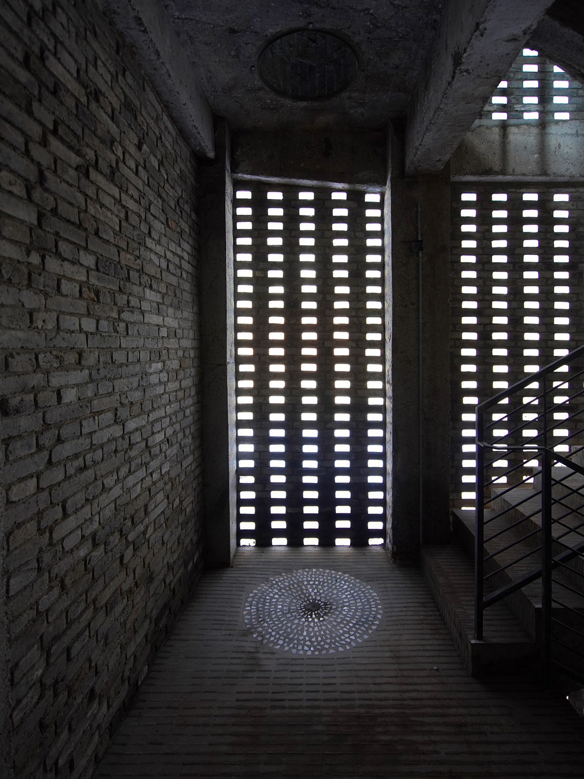 BIM建筑|乡建八式|基于云南大知闲闲民宿改造的乡建实践 / 阮晓舟设计工作室