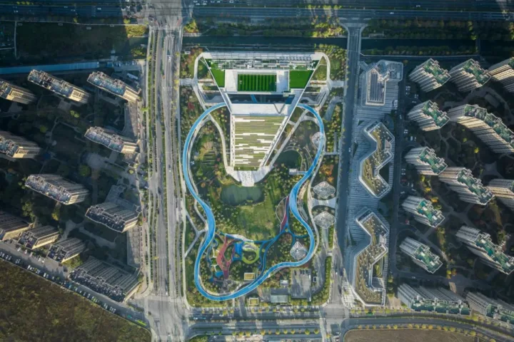 BIM建筑|踏着云朵去奔跑：杭州李宁体育园一期项目 / 柏涛建筑