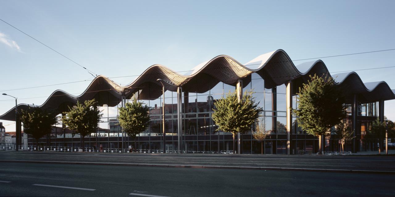 BIM建筑|波浪形屋面，UCPA大兰斯体育场 / Marc Mimram