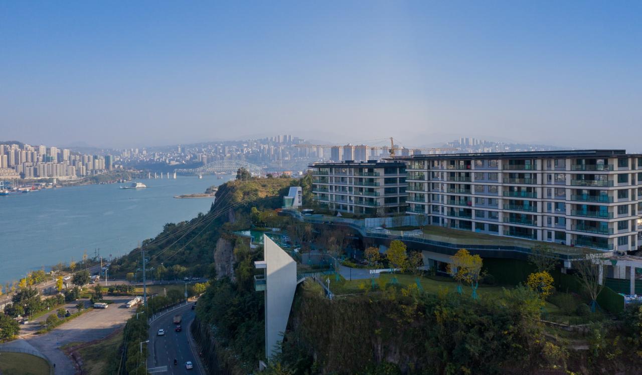 BIM建筑|悬崖顶上的城市生活体验馆—万州雍江上境展示中心 / aoe事建组