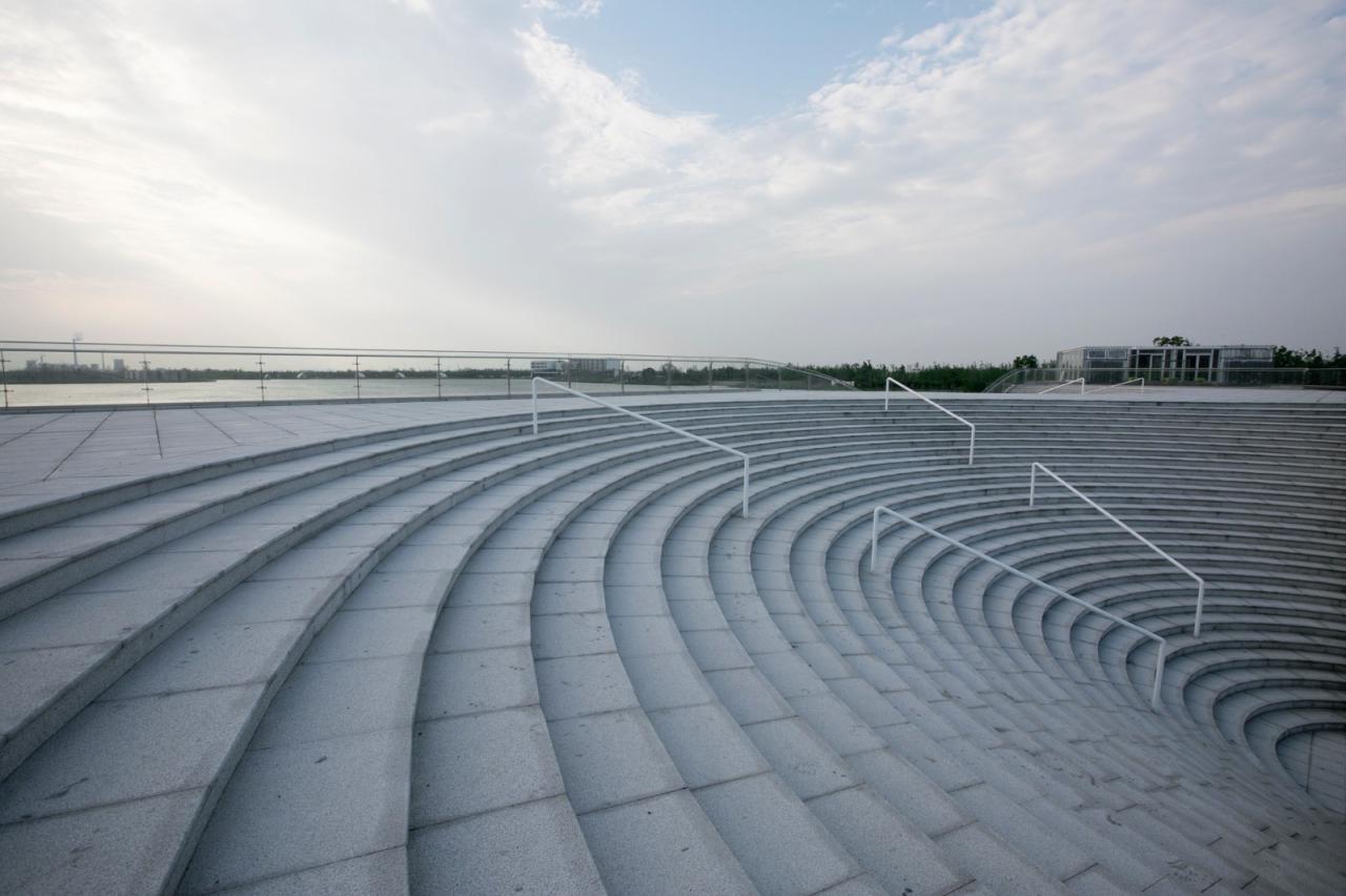 BIM建筑|银杏天鹅湖游船码头 / 禾下建筑