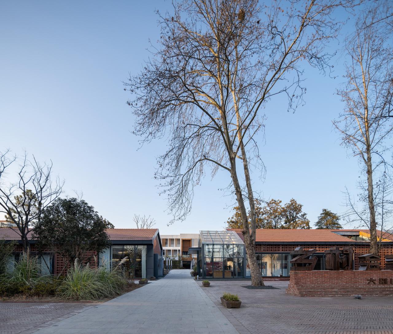 BIM建筑|大别山乡村会客厅 / 禾秣设计