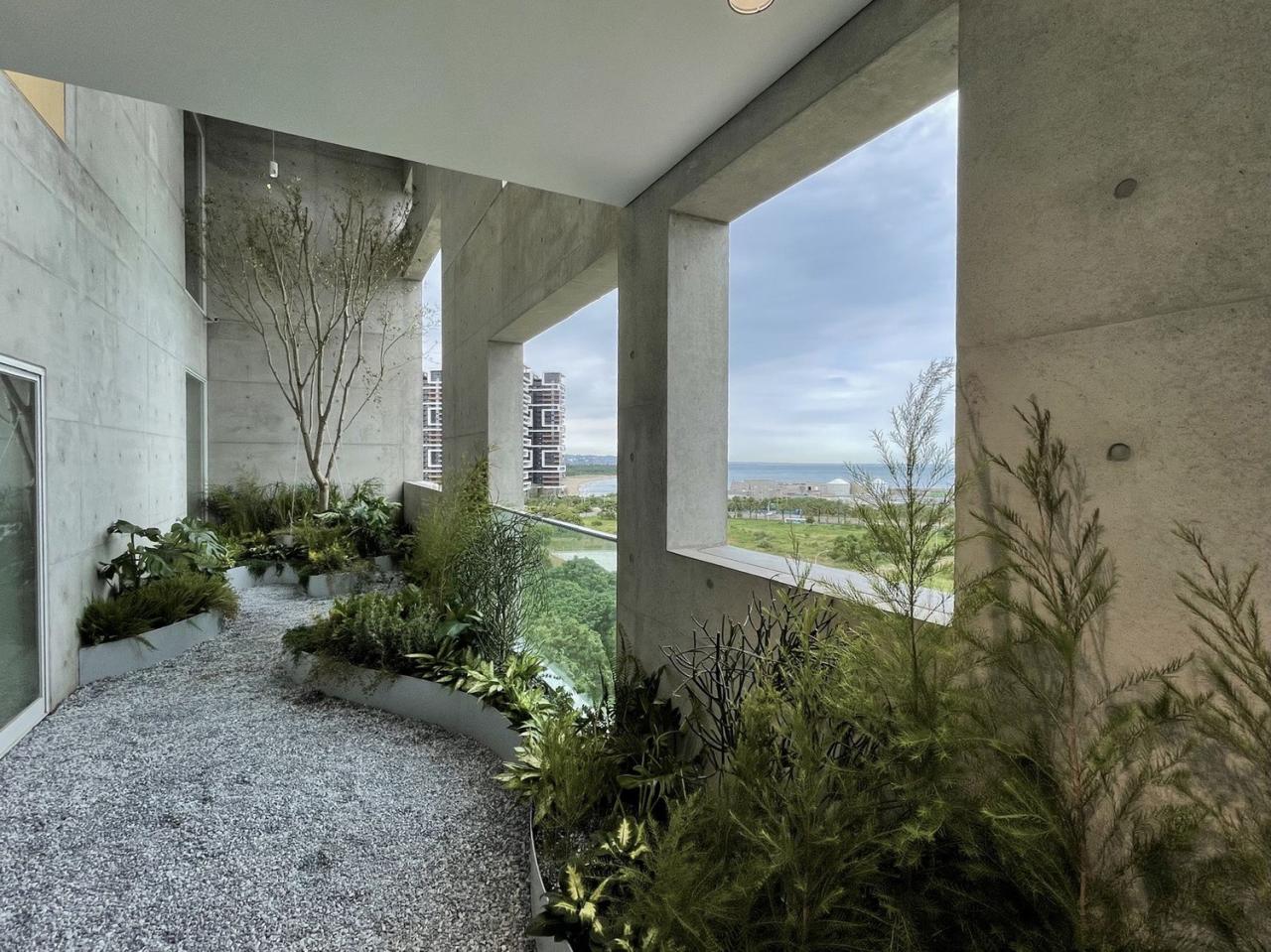 BIM建筑|垂直教堂，淡江教堂 / Behet Bondzio Lin Architekten