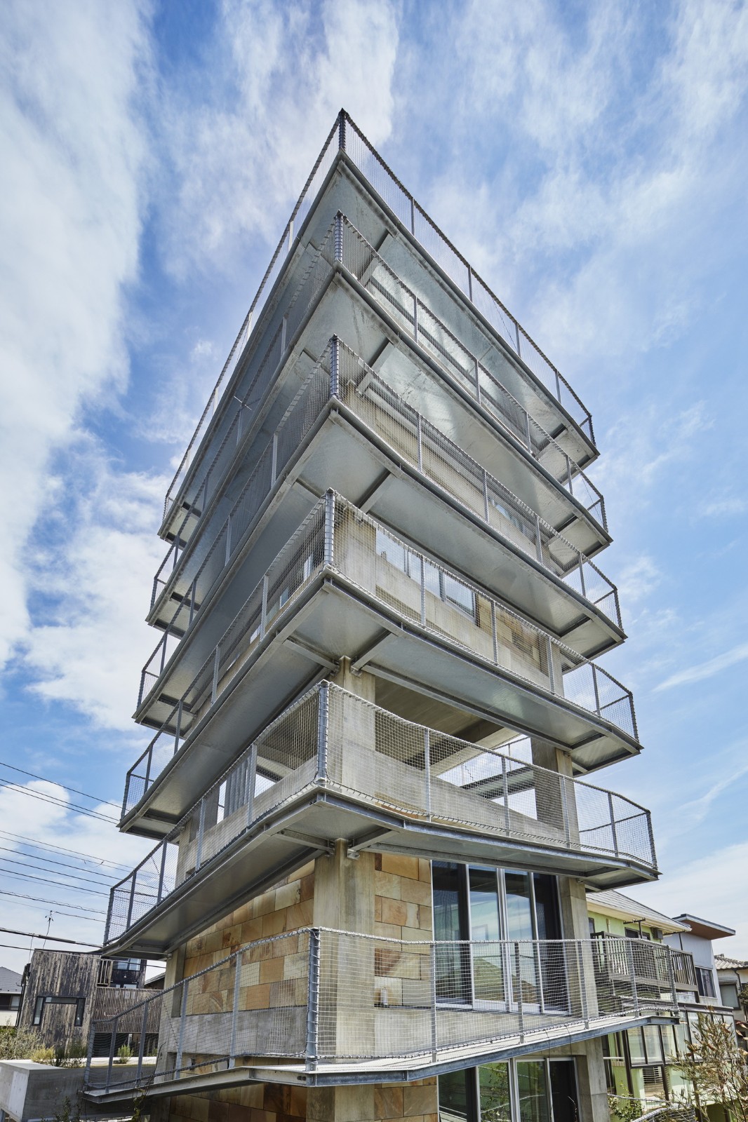 BIM建筑|坡道环绕建筑，鹄沼-Y之家/ KANIUE