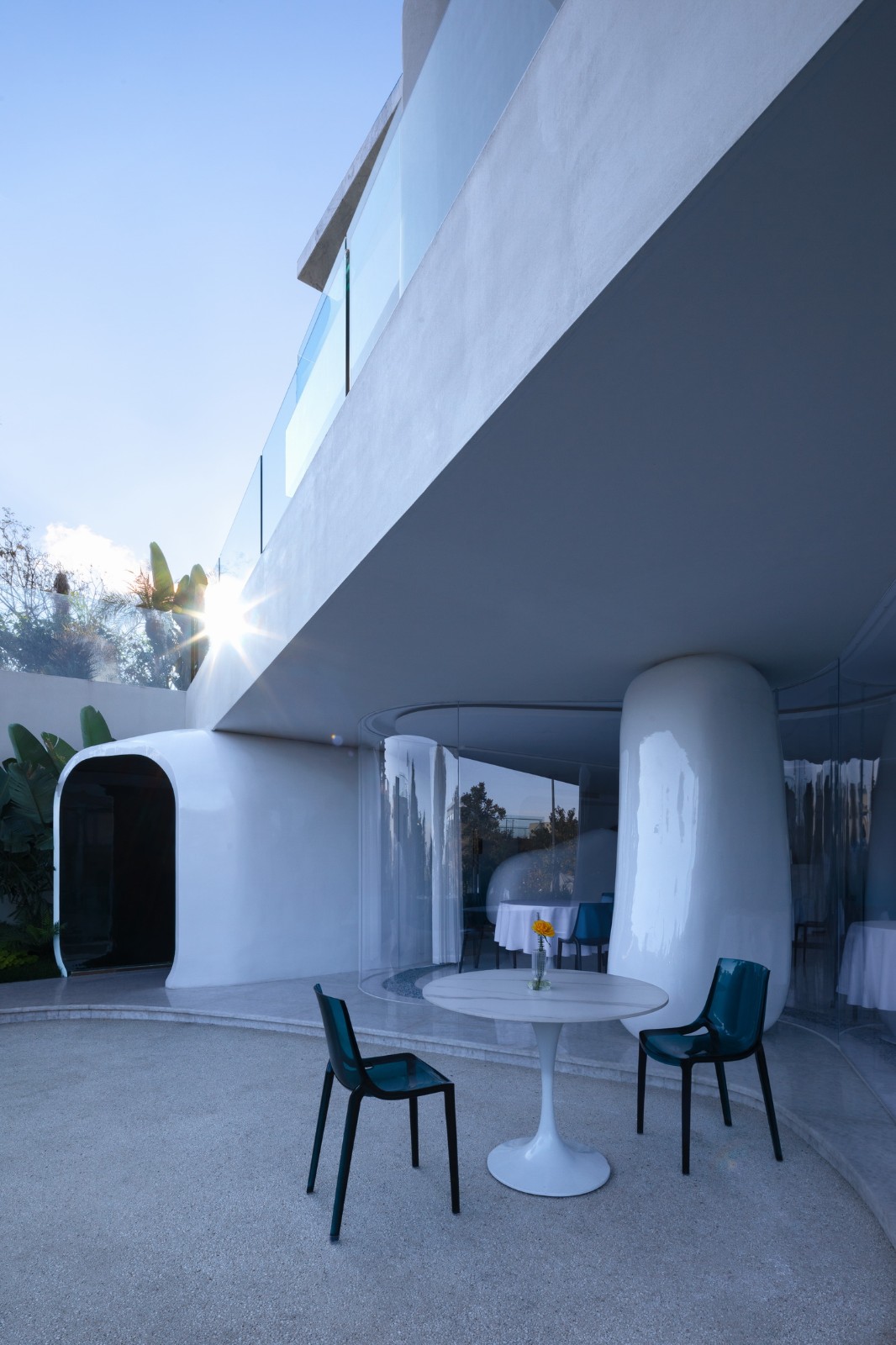 BIM建筑|《海的呼吸》大理青绿半山酒店改造设计 / 寻常设计