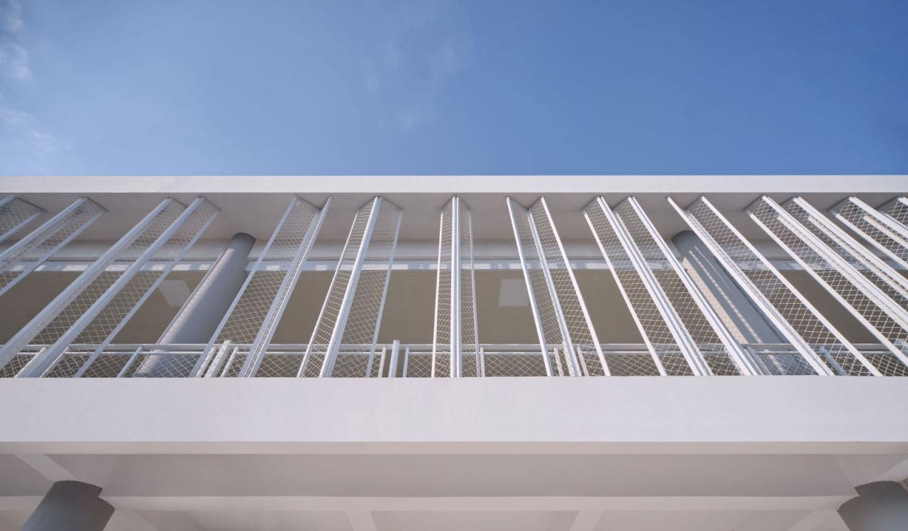 BIM建筑|宜黄一中综合楼 / 以靠建筑